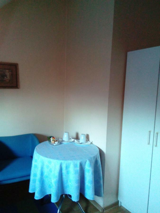 Gosciniec Ella Inn Lipniki Lipniki  Exteriör bild